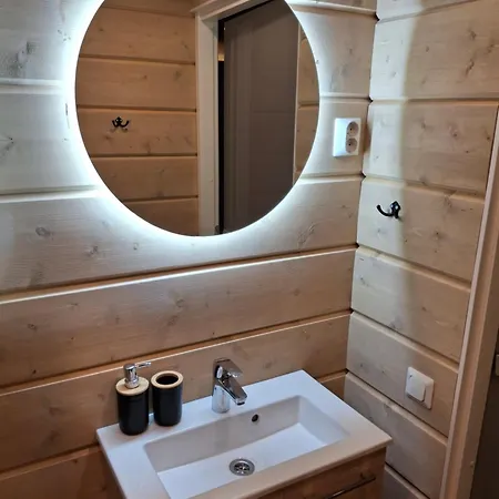 Vakantiehuis Arctic River View *