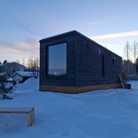 Arctic River View * ロヴァニエミ